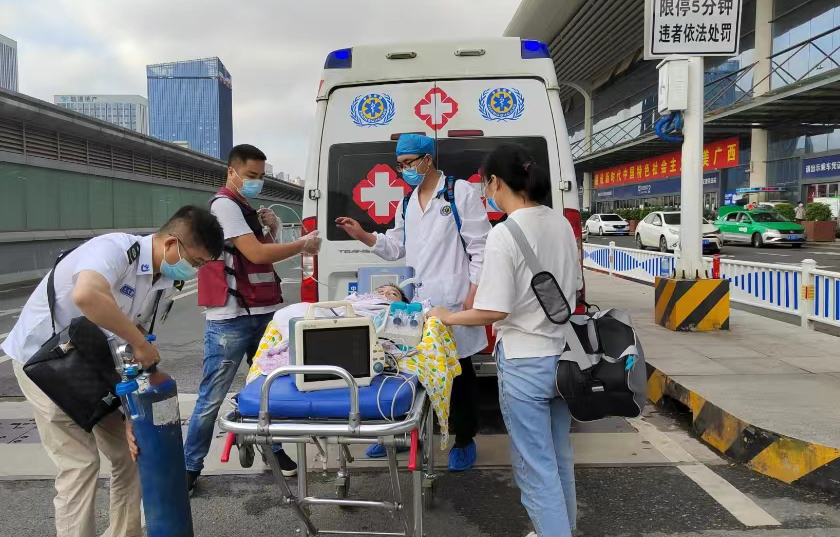 南陵县救护车出租公司